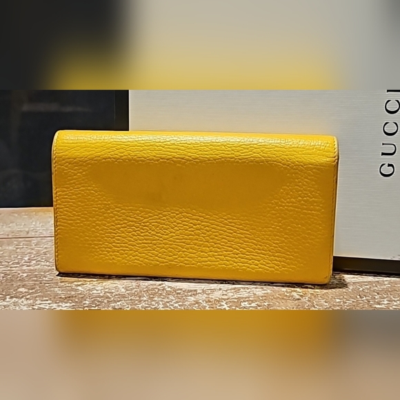 🔥💯AUTHENTIC GUCCI PEBBLED LEATHER SWING CONTINENTAL WALLET - Picture 7 of 16